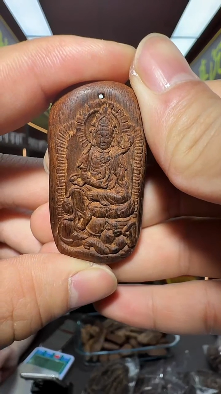 沉香吊坠36号惠安红油多样性发一