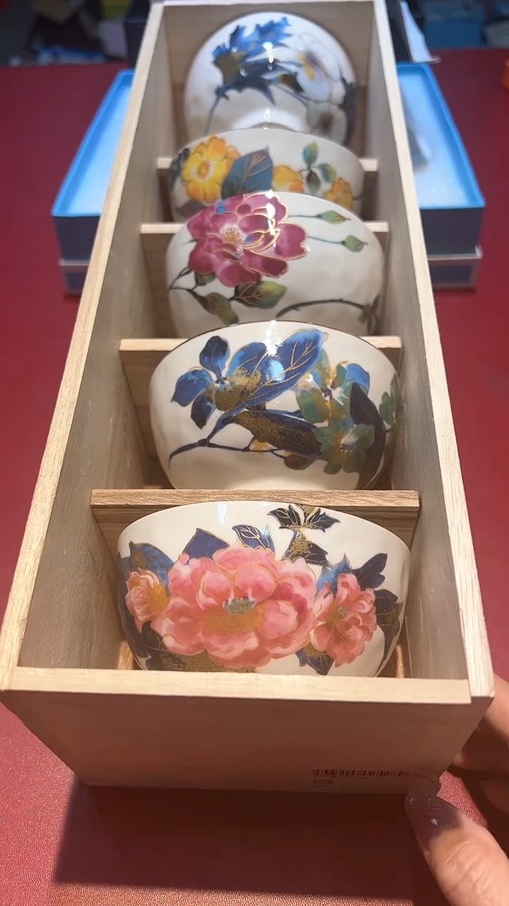 【闪购商品】瓷片锅碗瓢盆一件不剩