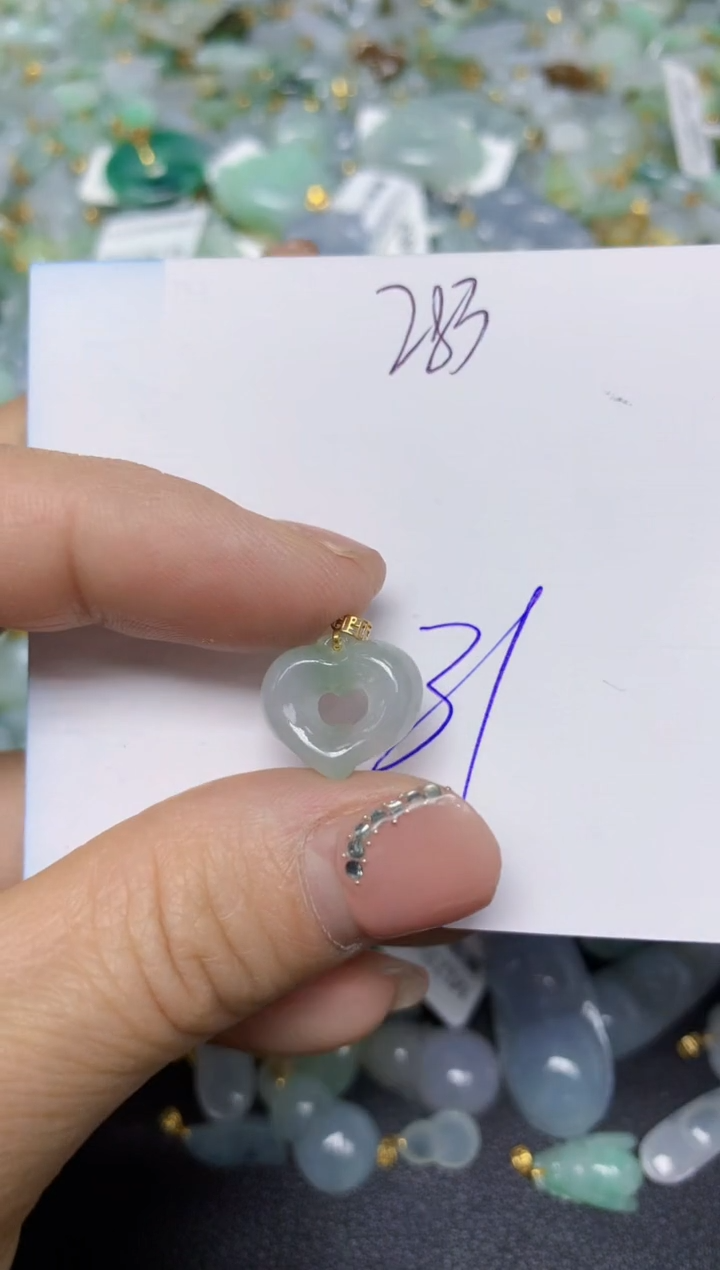 【闪购商品】翡翠挂件18K金镶嵌 天然翡翠A货