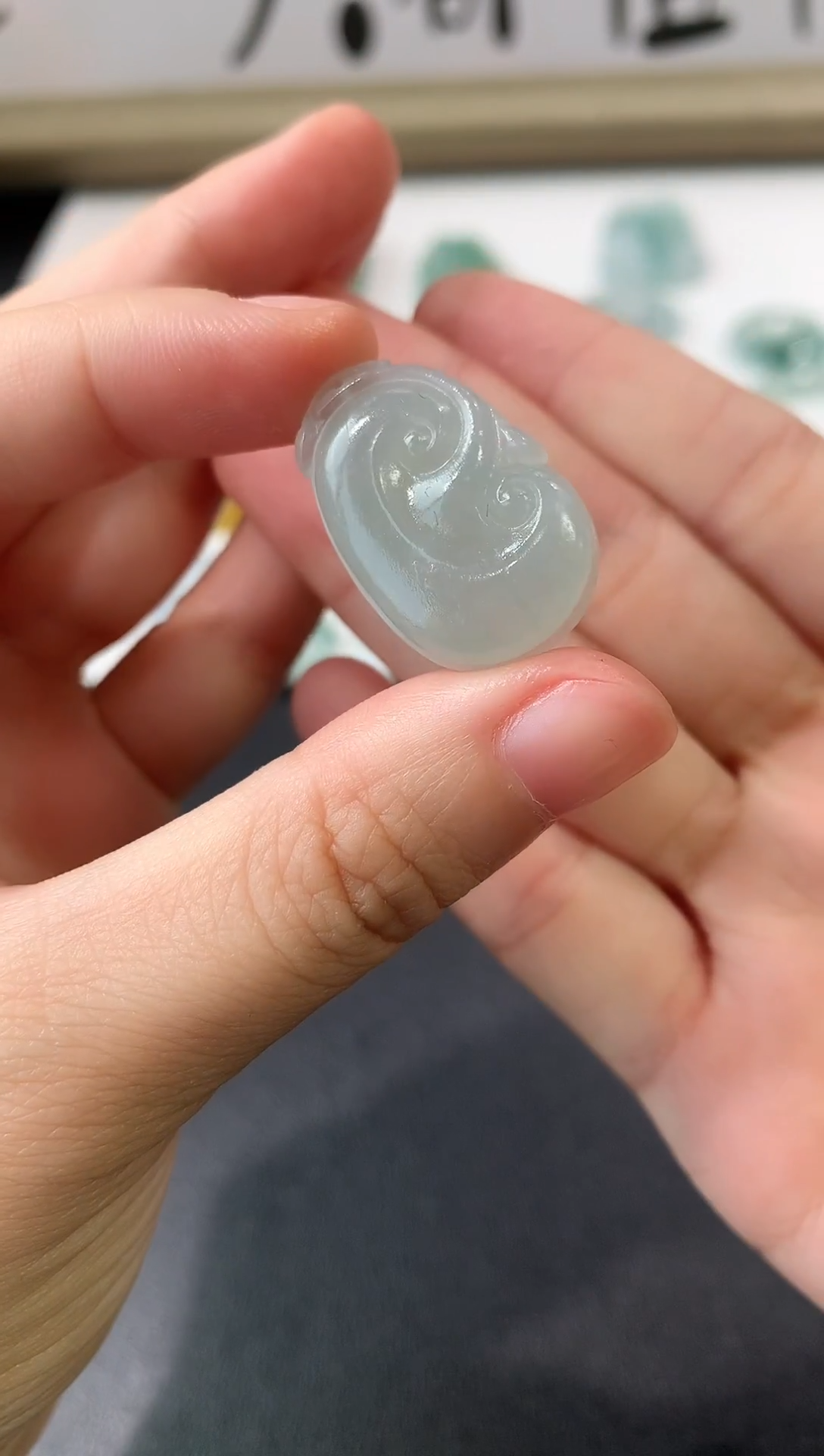 定制翡翠未镶嵌毛货