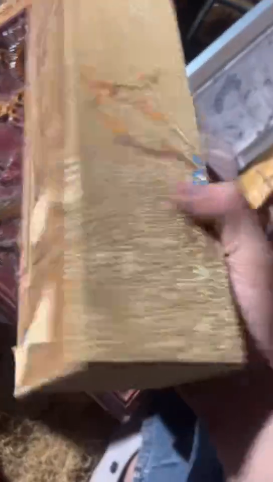 香榧木李金色盒子