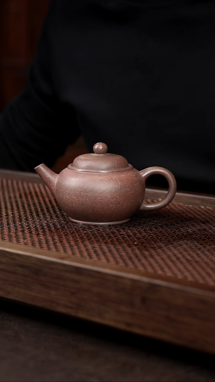 茶壶紫砂岩中泥巨轮珠