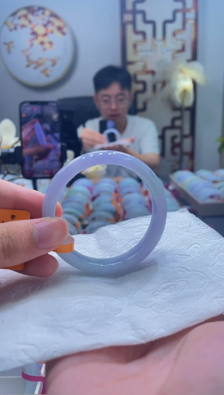 翡翠手镯未镶嵌219-53