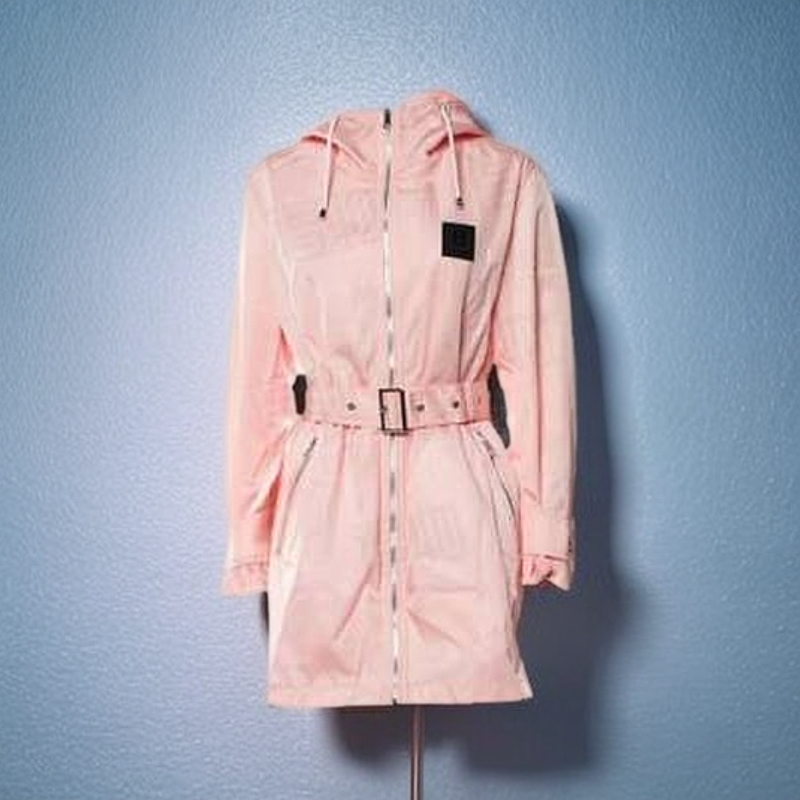 95新 BURBERRY/博柏利 妃鱼/博柏利/聚酯纤维/外套/95新/M2/21