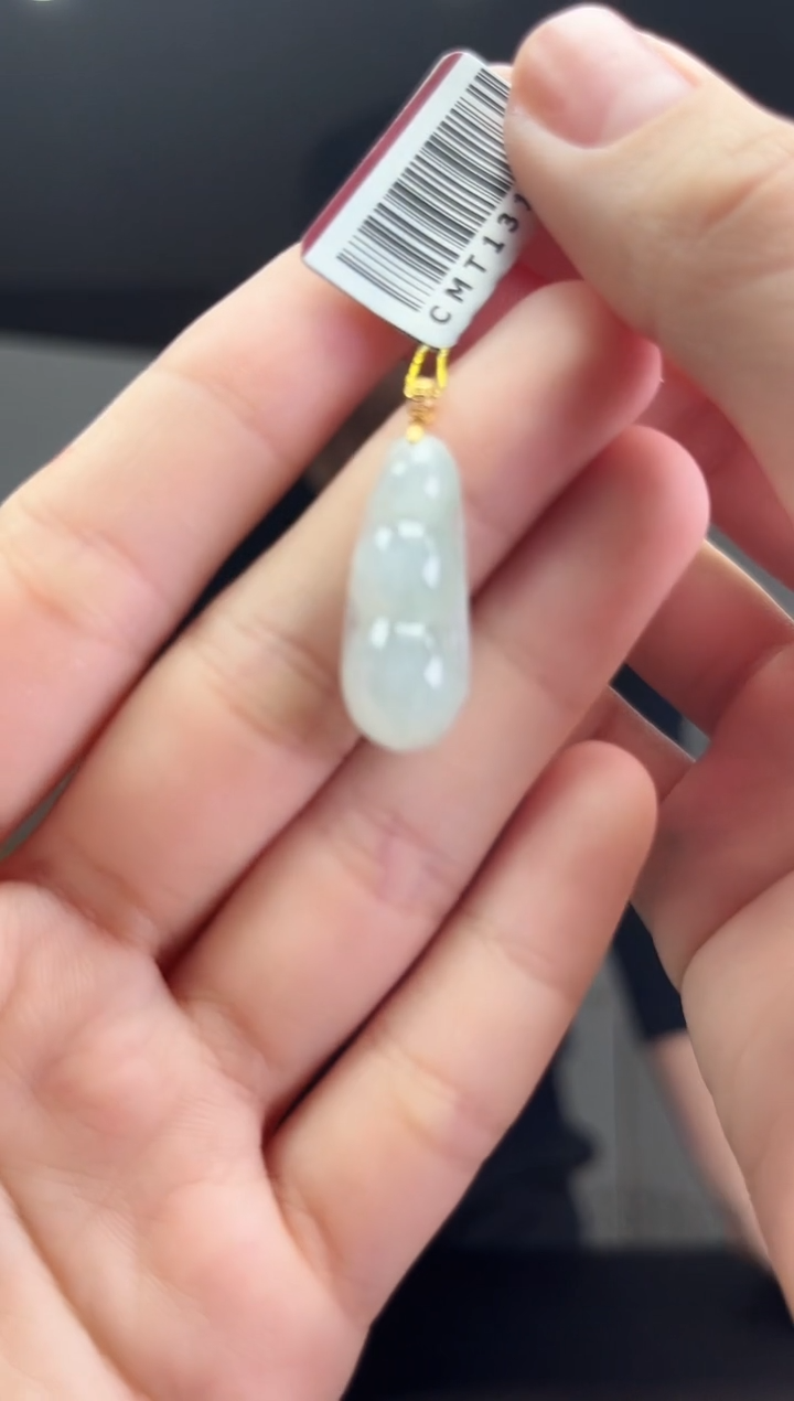 【闪购商品】翡翠吊坠(不含链)18K金镶嵌豆子吊坠