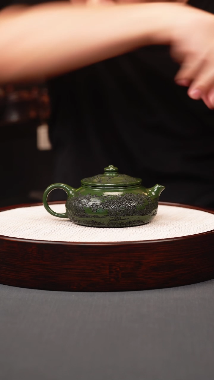 茶壶紫砂绿泥山水寒江