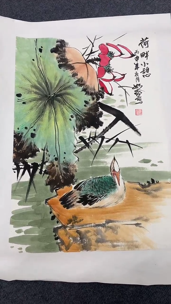 竖款精品开三花鸟