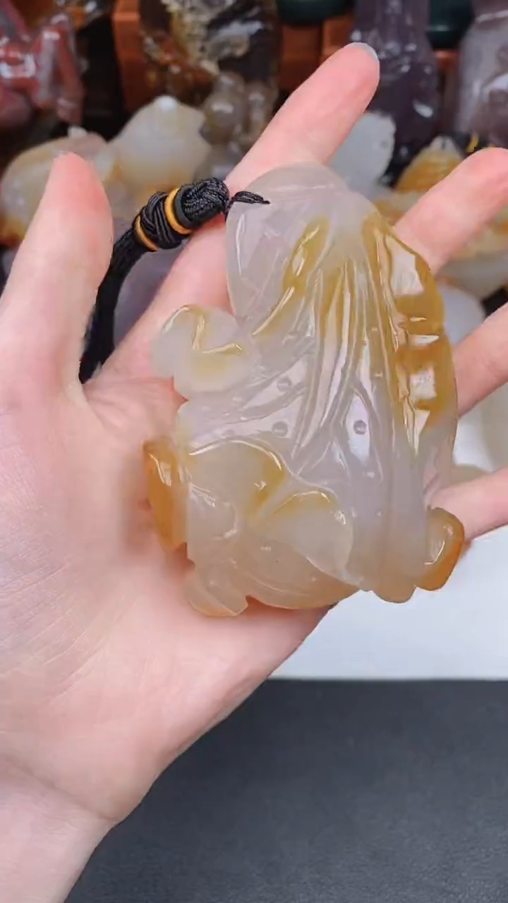 玛瑙/玉髓颈饰未镶嵌AA