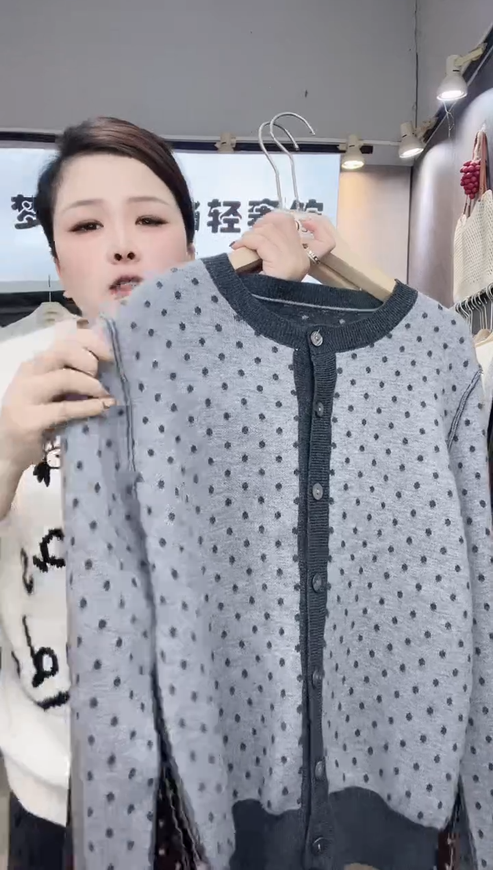 灰色波点99999999999999