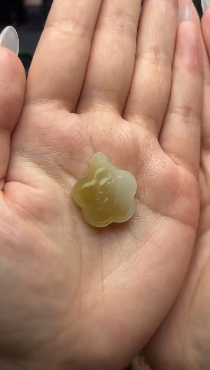 颈饰未镶嵌和田玉生肖猴