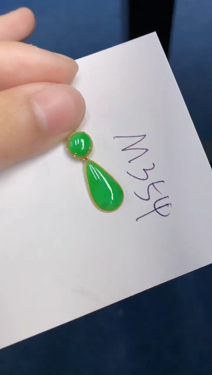 【闪购商品】翡翠颈饰18K金镶嵌000000000