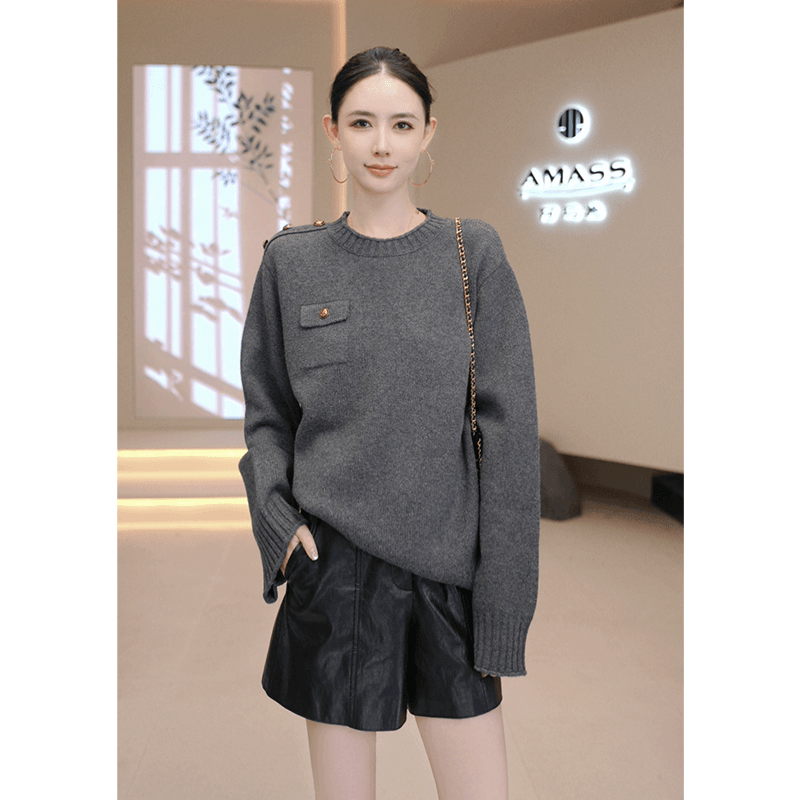 AMASS/阿玛施25新款冬季时尚造型口袋宽松长袖厚针织衫538081
