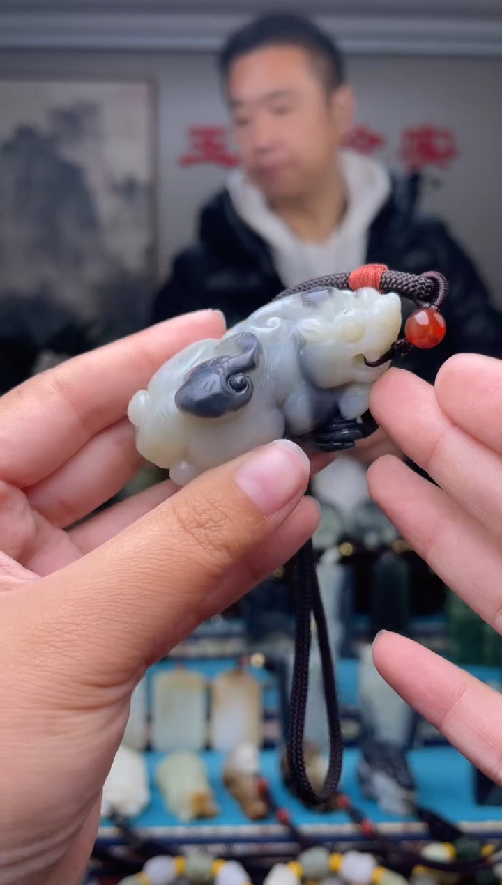 未镶嵌和田玉挂件1