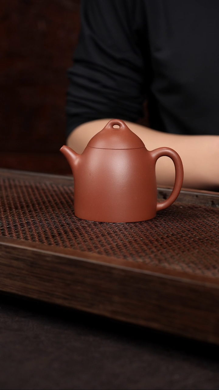 【闪购商品】紫砂茶壶底槽清秦权【带矿标证书】