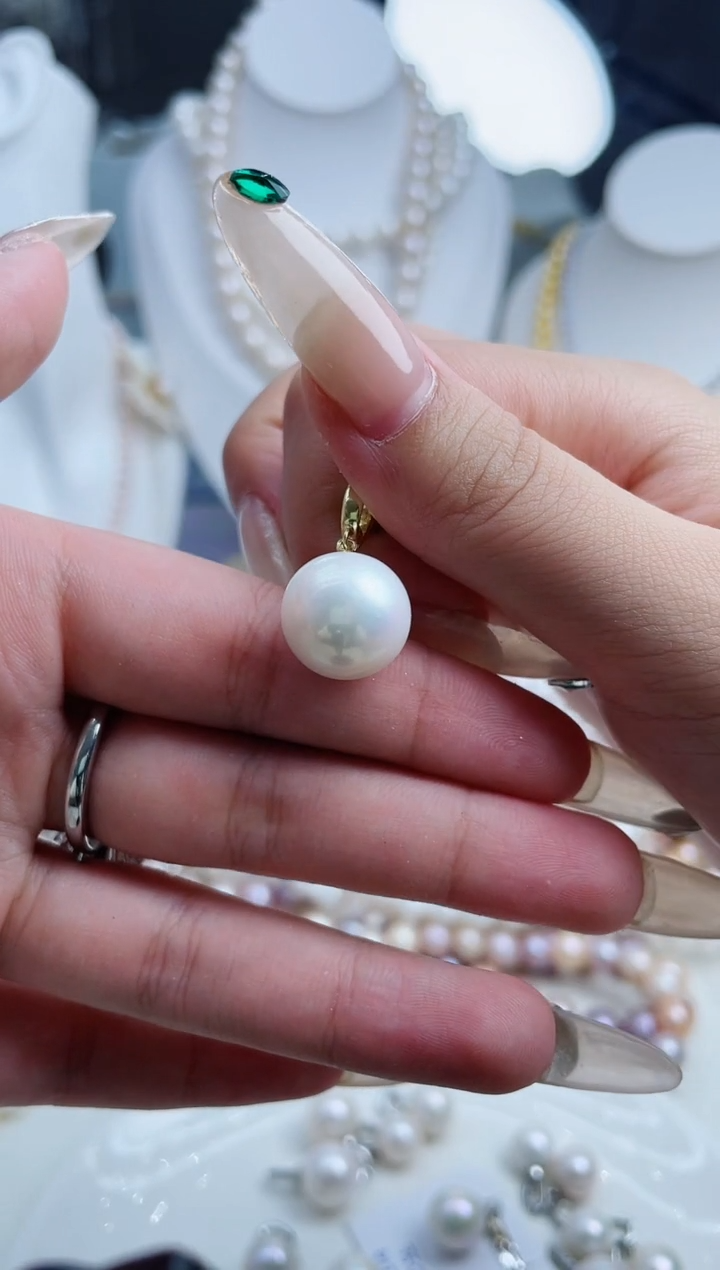 白系万能扣吊坠   