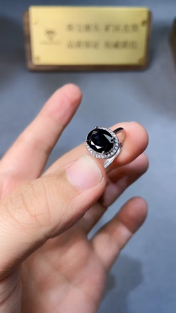 【闪购商品】蓝宝石戒指银S925镶嵌1564黑