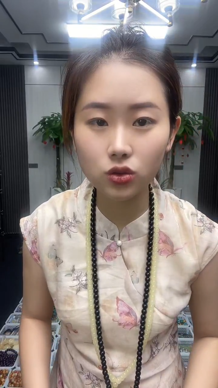 每****己多样性发货任意一件