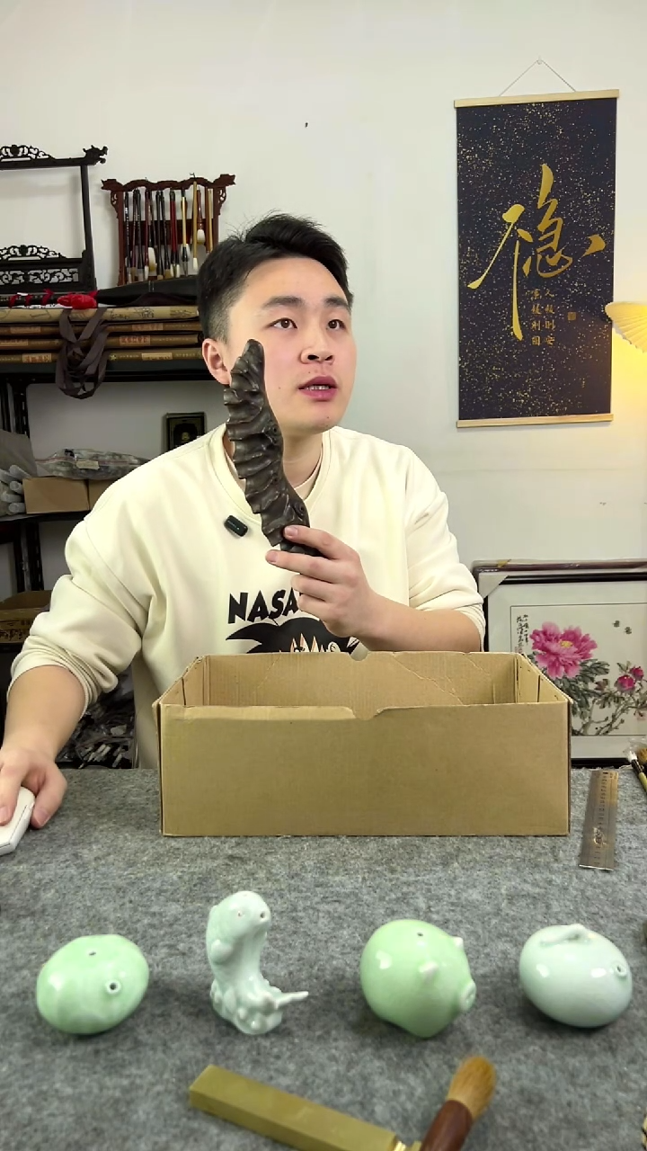 大号 木质镇纸+笔搁