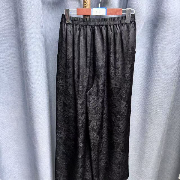 2025夏季新款简约百搭宽松桑蚕丝缎面提花直筒长裤女A230