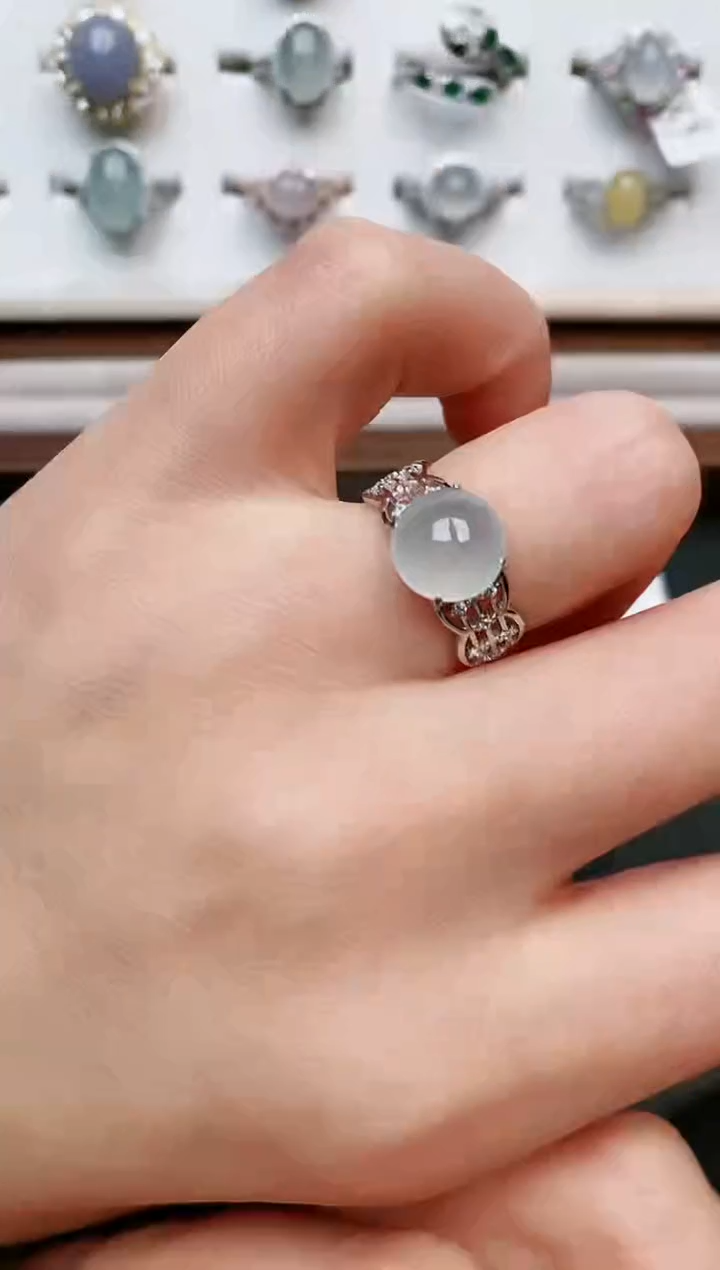 【闪购商品】翡翠戒指银S925镶嵌....