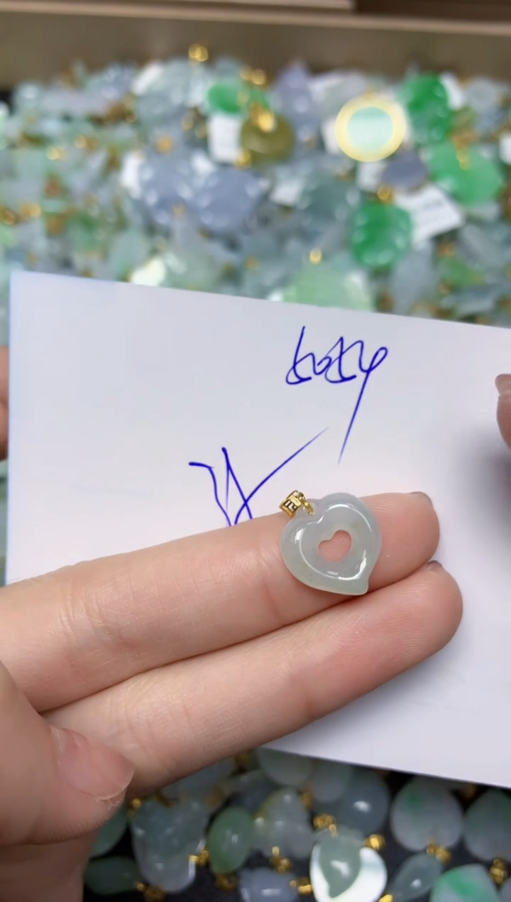 【闪购商品】翡翠颈饰18K金镶嵌 天然翡翠A货