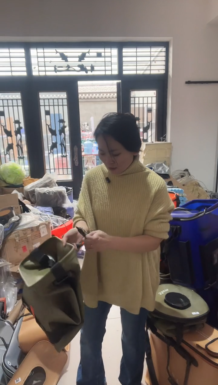 瑕疵 鱼桶不售后 拉头坏不受后 编码12