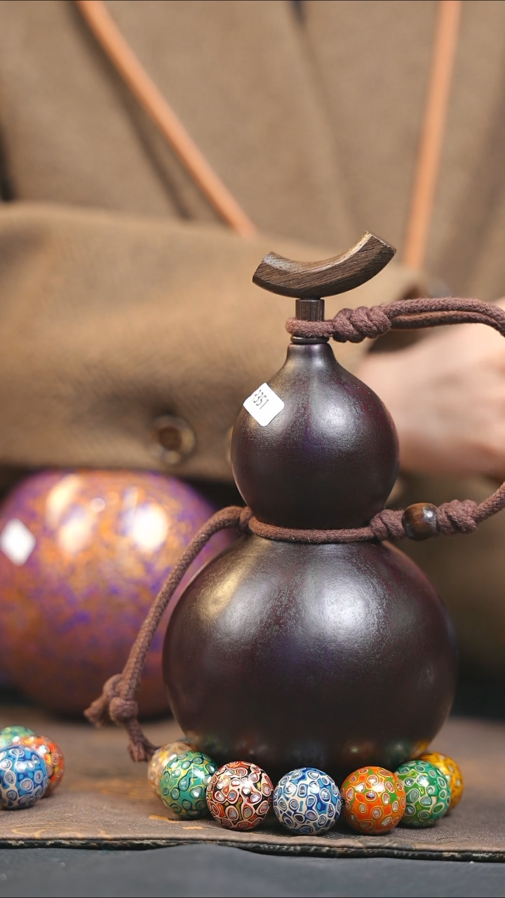 【闪购商品】XR351大漆酒葫芦不包手串及旋转底座