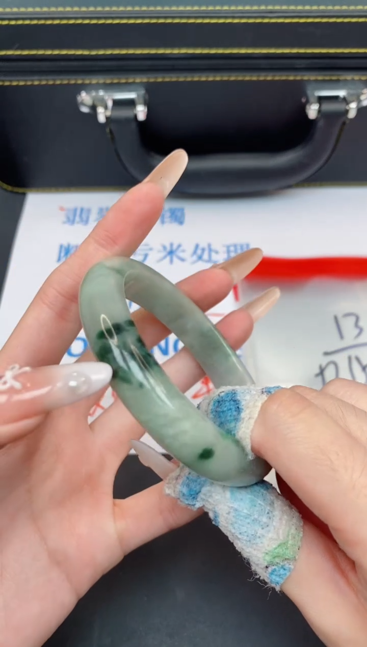 未镶嵌手镯翡翠有瑕疵NO退换-13