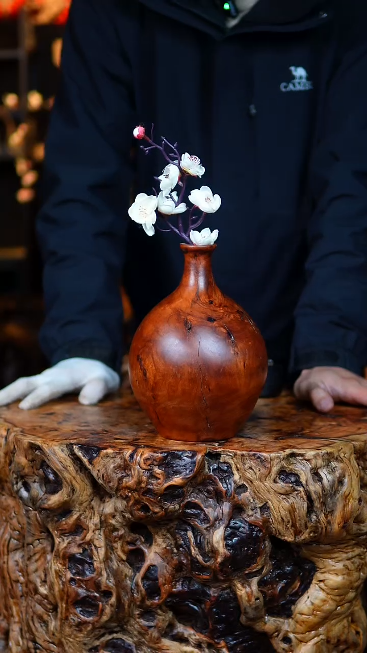 枣木百年雷击枣木富贵瓶（高21）