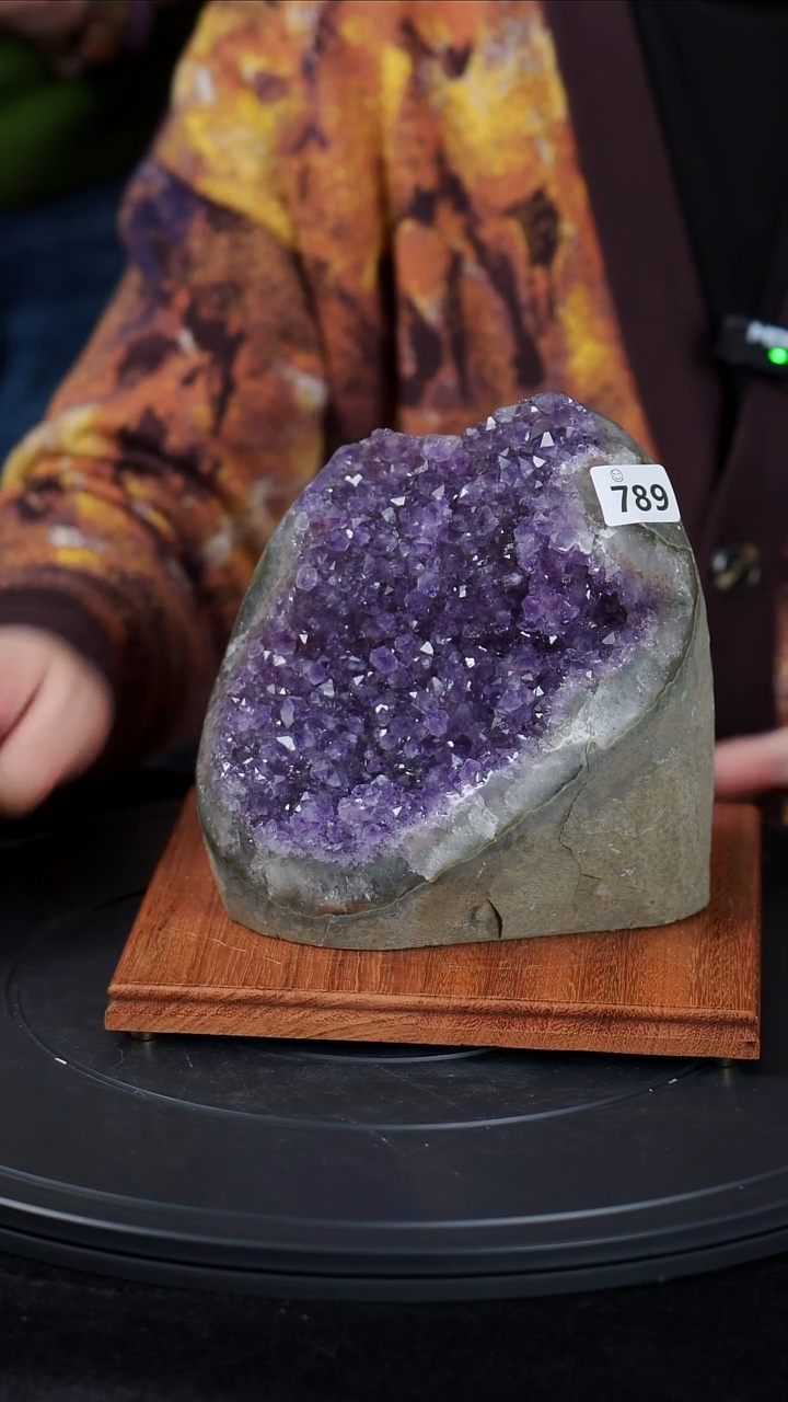 【闪购商品】紫晶大型摆件（非配饰）未镶嵌水晶