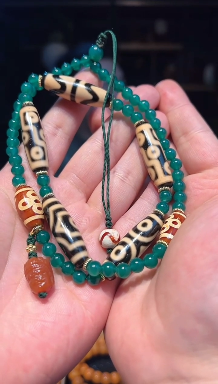 【闪购商品】玛瑙/玉髓手串未镶嵌精配挂饰