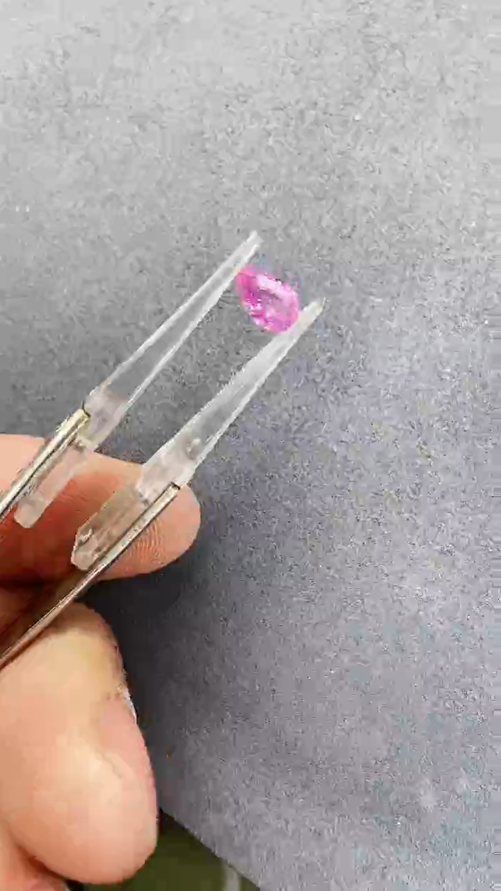 【闪购商品】彩色蓝宝石裸石未镶嵌1.23