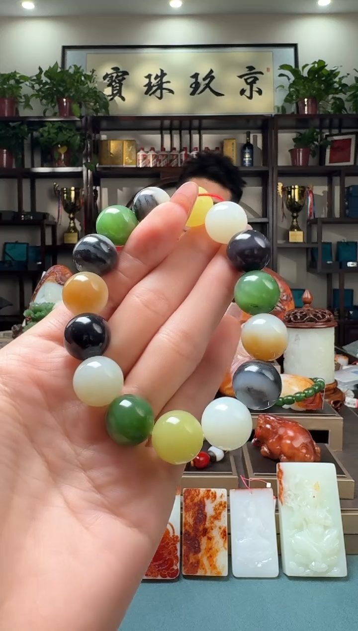 【闪购商品】和田玉手串未镶嵌111db
