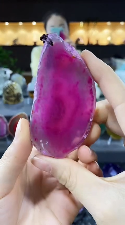 未镶嵌颈饰玛瑙/玉髓晓玛瑙