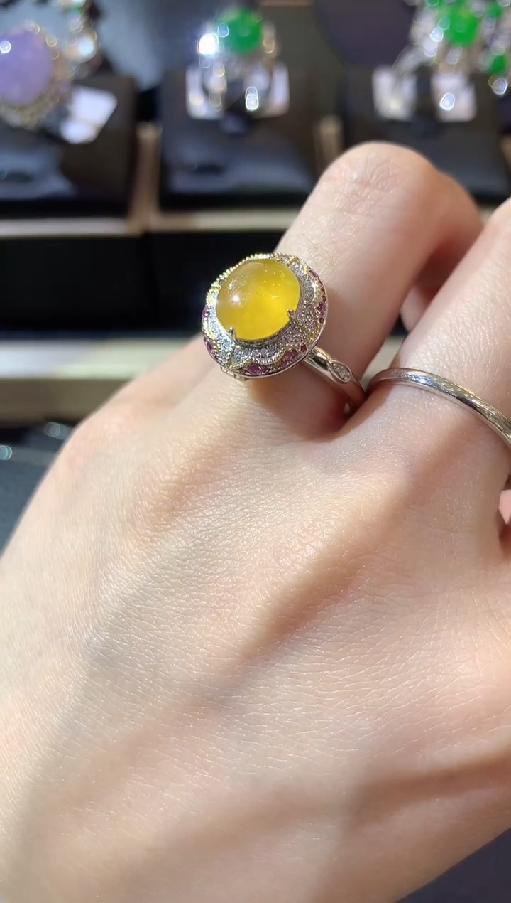 【闪购商品】翡翠戒指18K金镶嵌A32翡翠