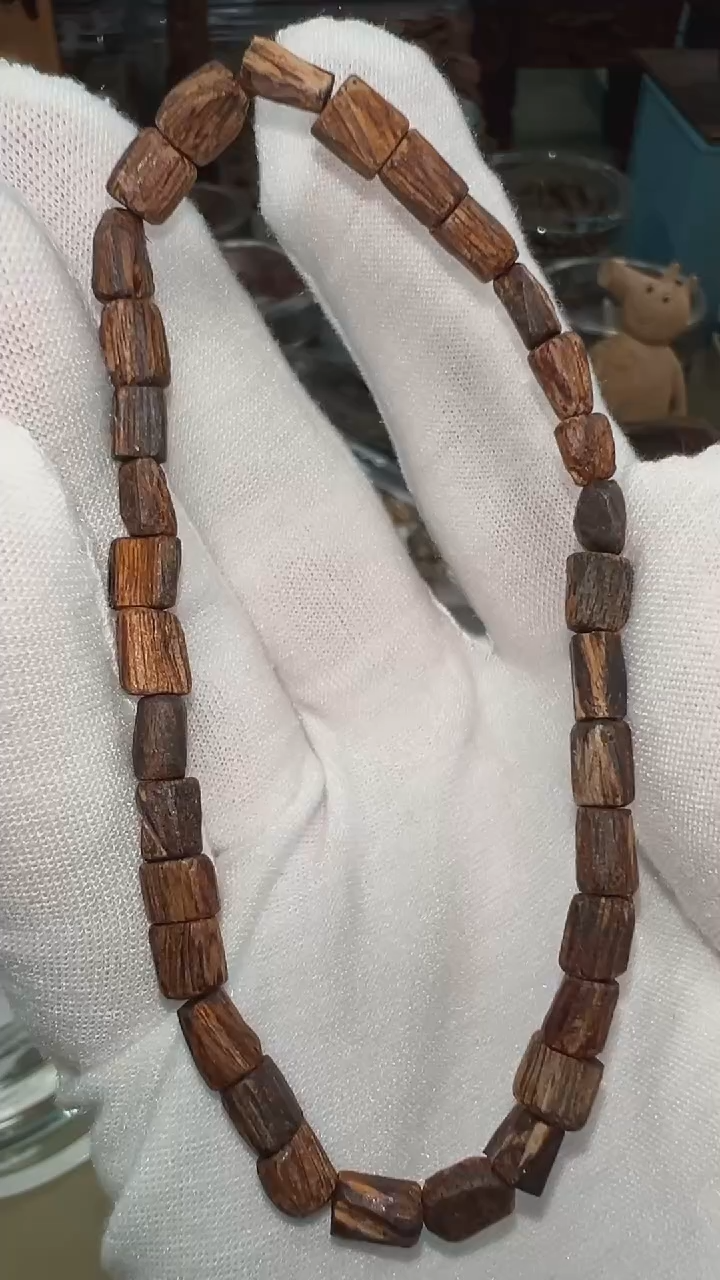 ?****?越南芽庄白棋沉水随形单圈3.1g