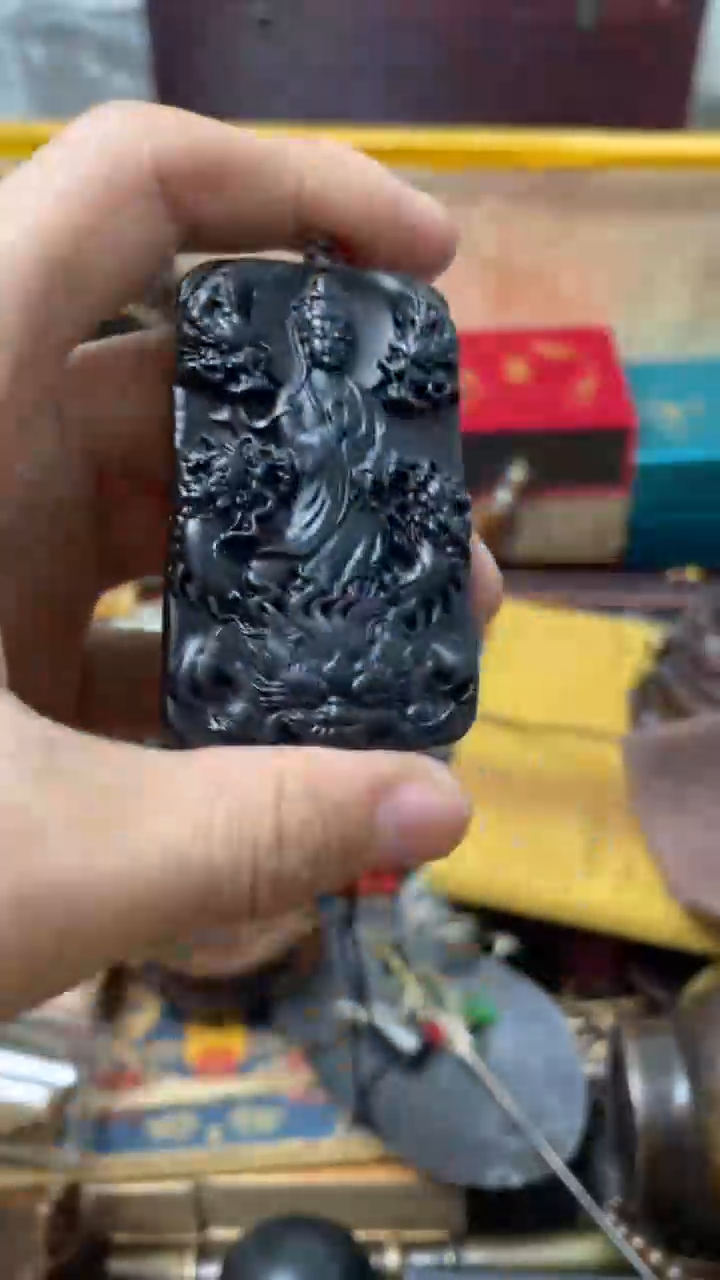 【闪购商品】琥珀裸石未镶嵌烽云恩百货精选链接