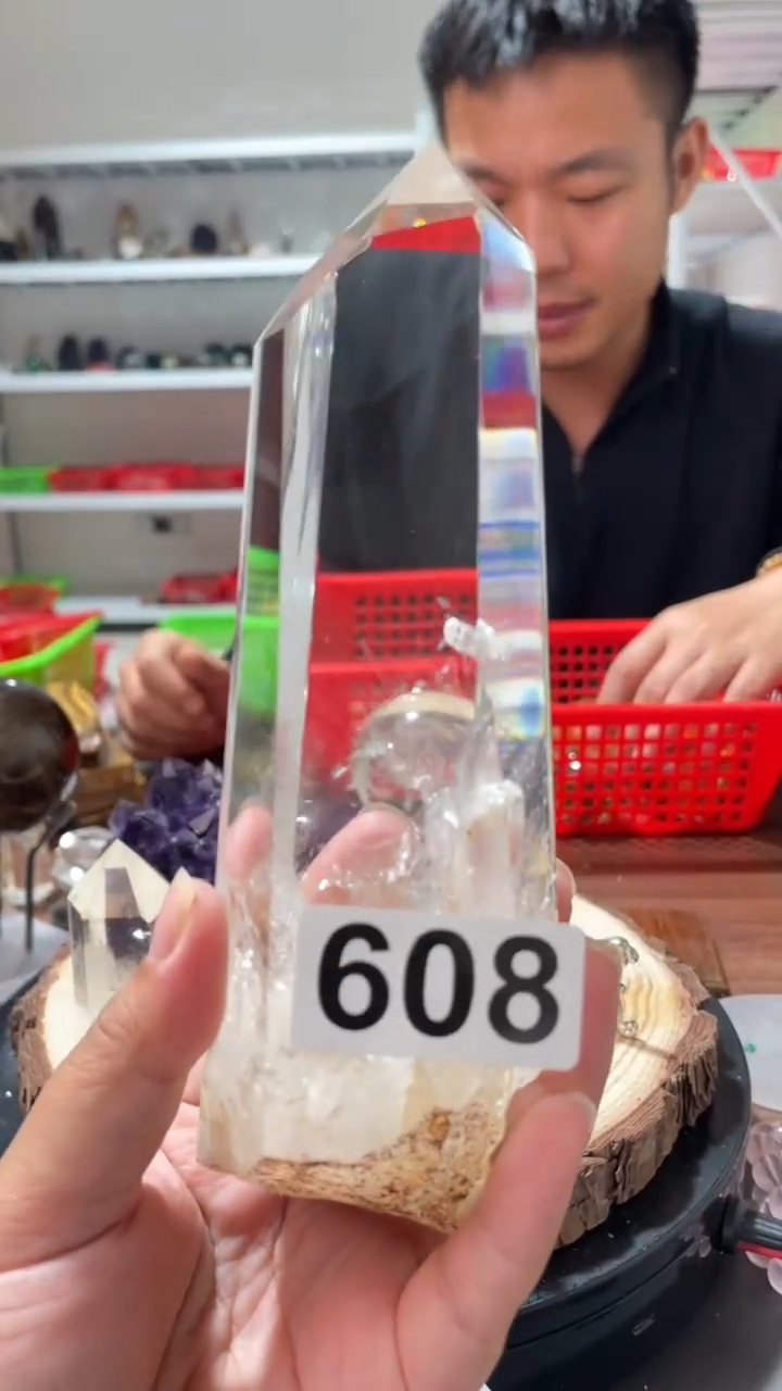 未镶嵌水晶大型摆件（非配饰）白水晶蓝针柱子608