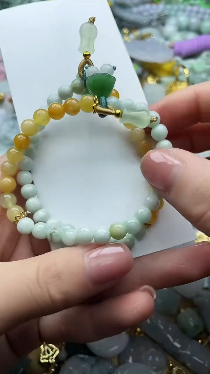 颈饰未镶嵌翡翠1