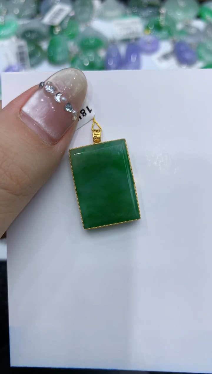 【闪购商品】翡翠颈饰18K金镶嵌222222222