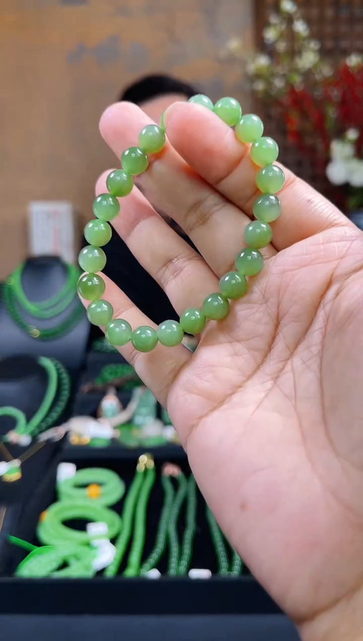 【闪购商品】和田玉（碧玉）手串未镶嵌±8mm阳绿单圈多样性发一