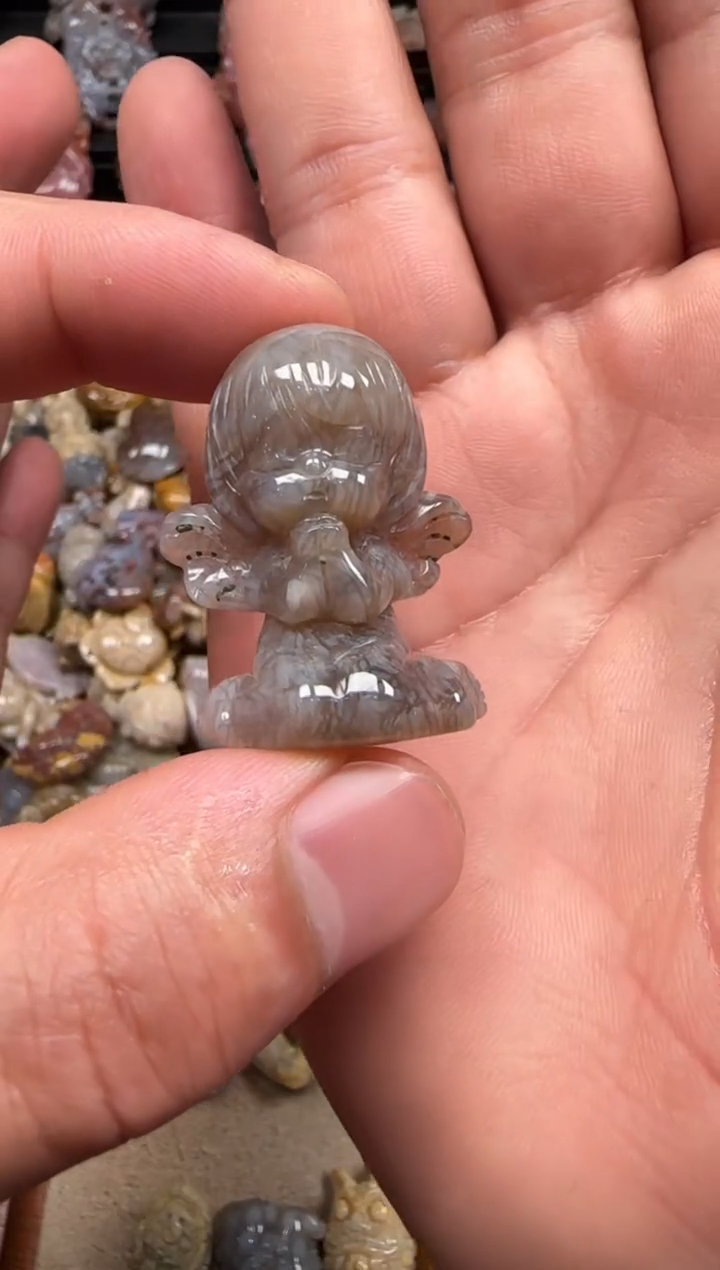 【闪购商品】硅化珊瑚（珊瑚玉）颈饰未镶嵌568