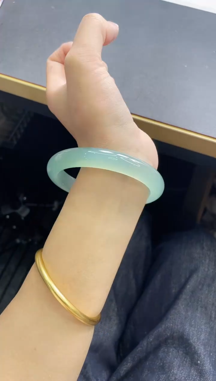 【闪购商品】玛瑙/玉髓手镯未镶嵌96/62