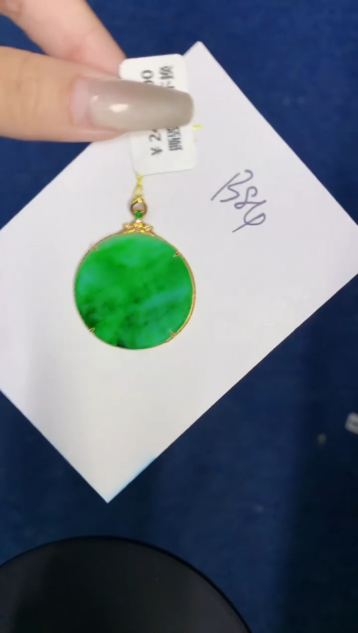 【闪购商品】翡翠颈饰18K金镶嵌00000000000