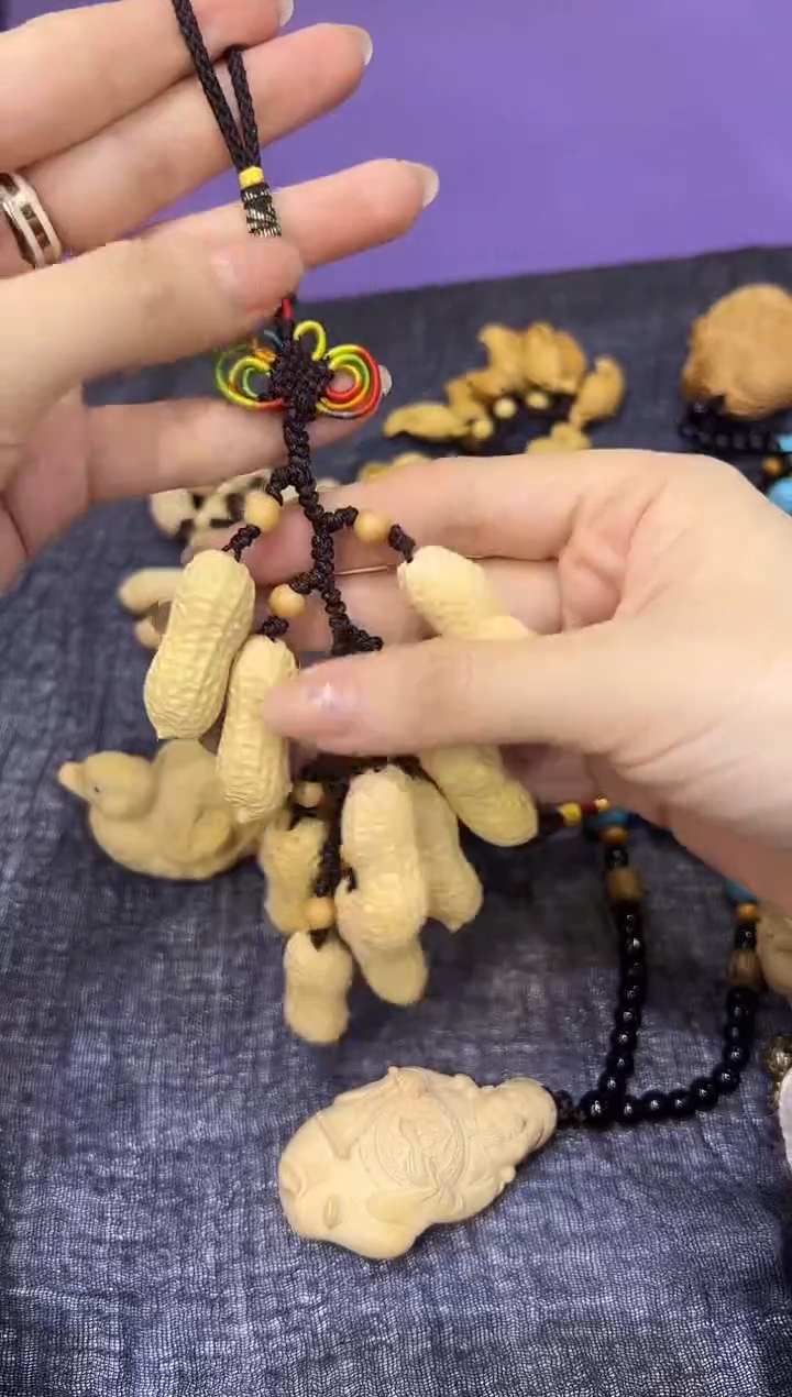 黄杨木木雕款《好事花生》黄杨木雕精致小挂件