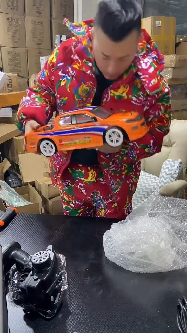 69玩具新年炸炸炸抢抢枪JJ