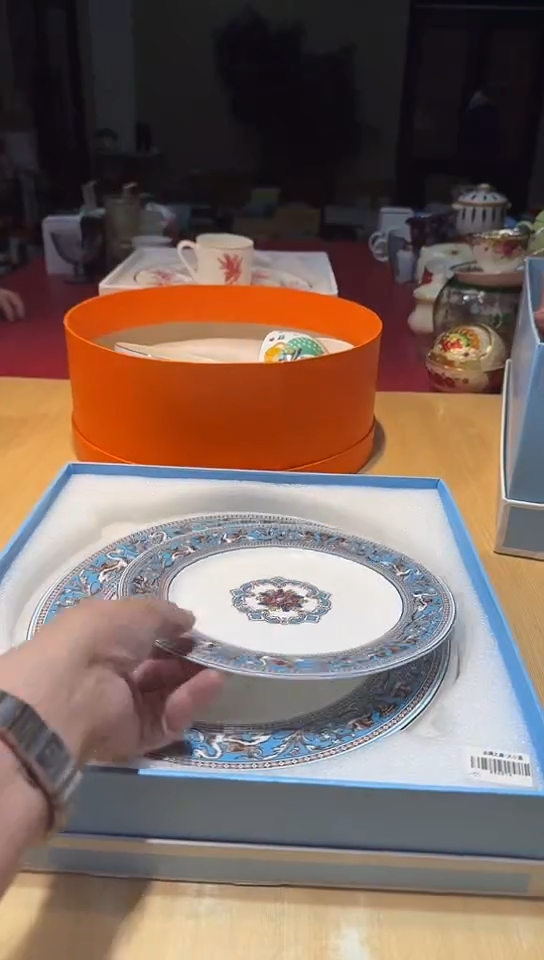 瓷片生活的本意是开心阿@@1