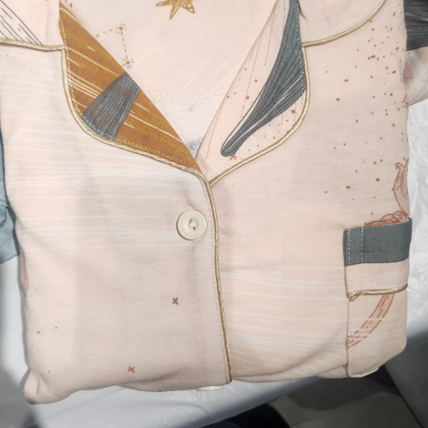 慧安妮塔特价断码家居服翻领开衫长袖长裤双长印花睡衣女款家居服