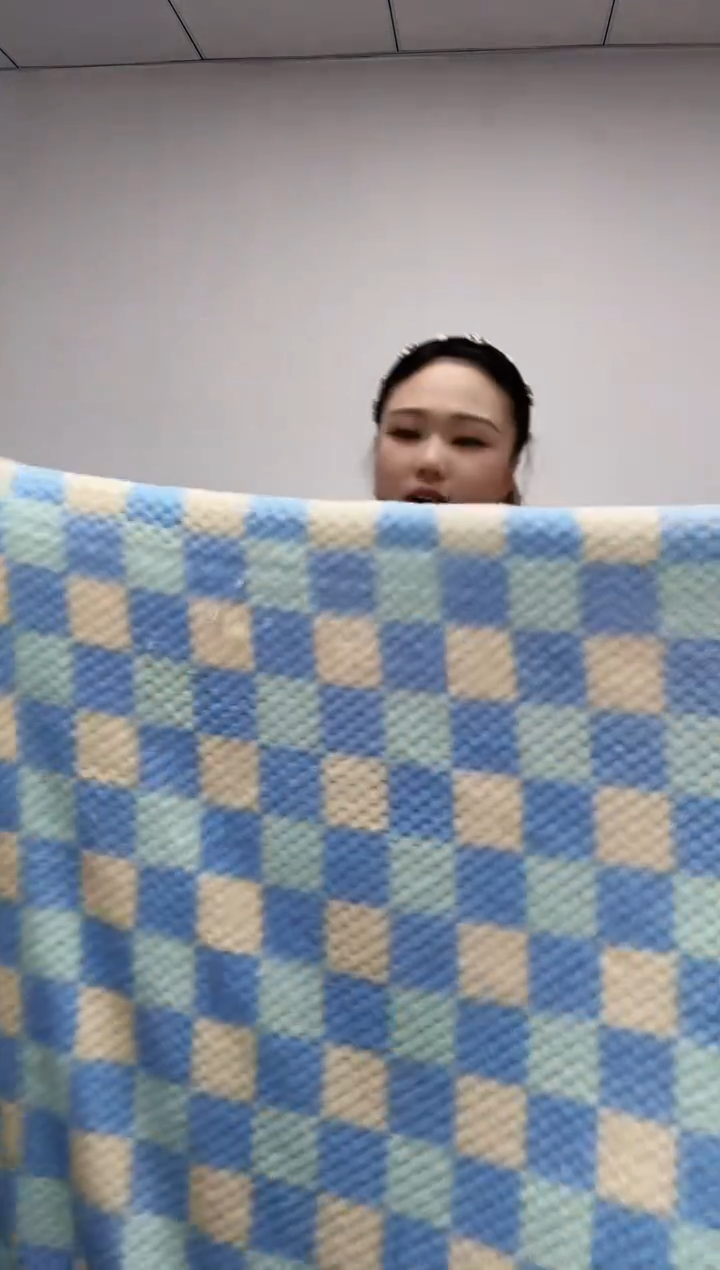 法兰绒3X1.8材质面料尺寸以主播介绍为准