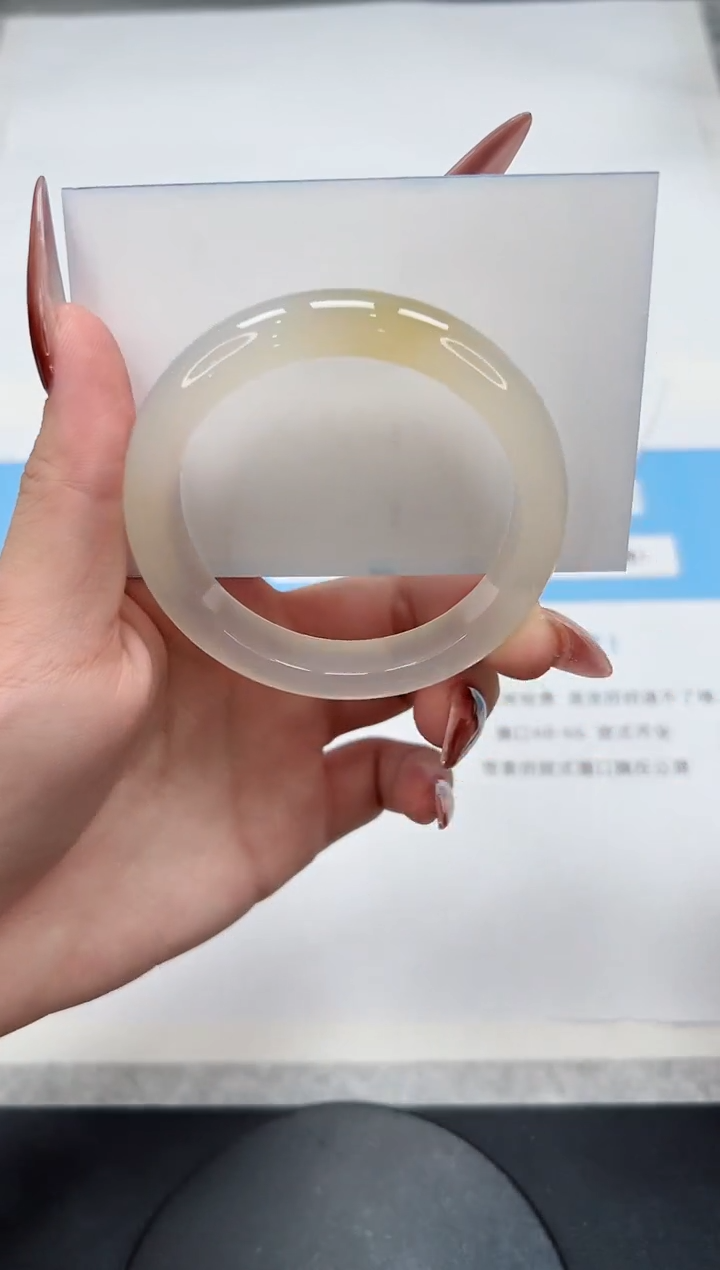 【闪购商品】玛瑙/玉髓手镯未镶嵌129/香槟54